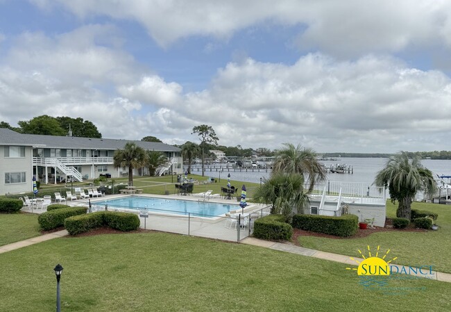 Renovated Waterfront Condo in Fort Walton ... - Renovated Waterfront Condo in Fort Walton ... Unit B-9