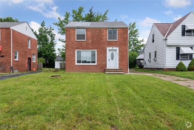 Building Photo - 20107 Libby Rd Rental