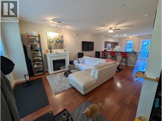 Photo - 3XXX E 54th Ave