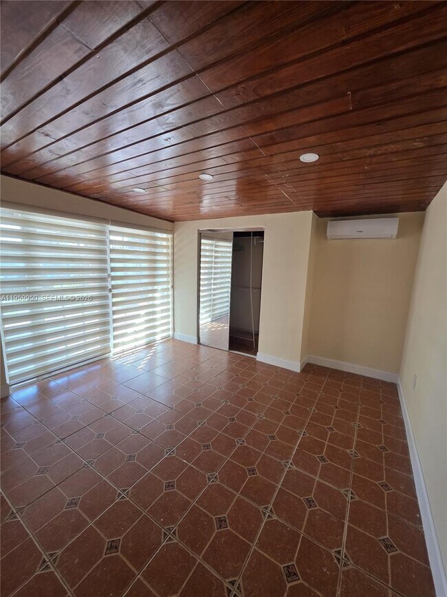 Photo - 13200 SW 43rd St