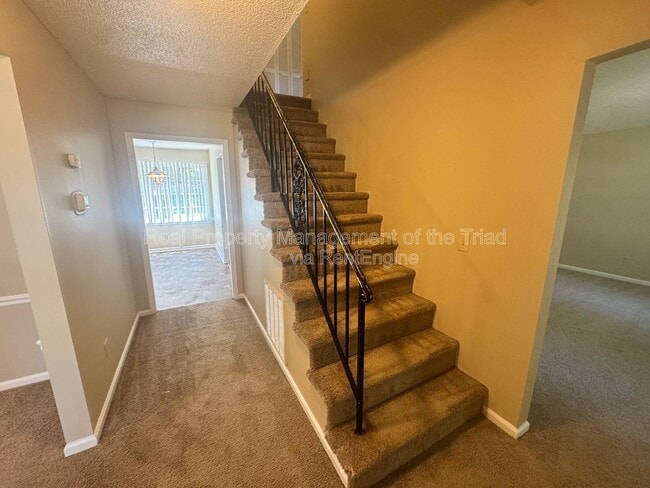 Photo - 2393 Spicewood Dr