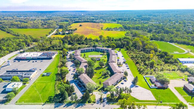 Building Photo - Crossroads Apartments