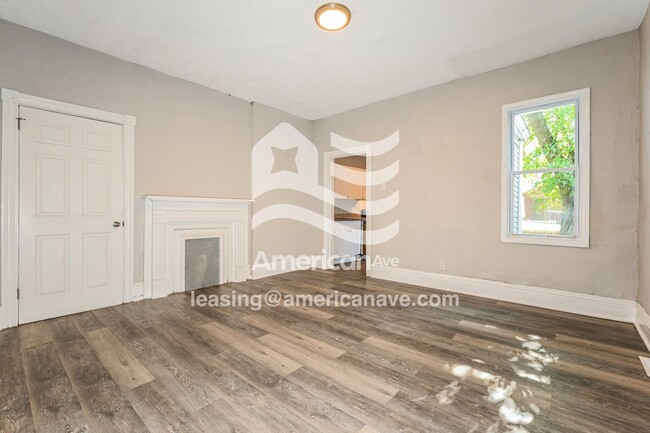 Photo - 620 E 17th Ave