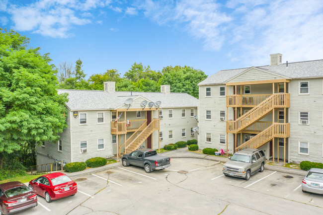 McDuffee Brook Apartments - McDuffee Brook Apartments