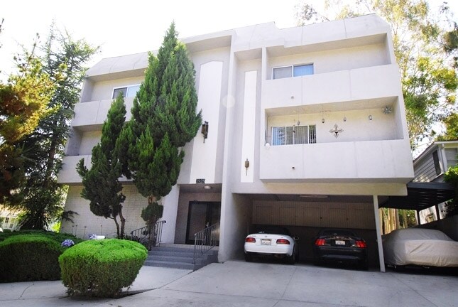 Photo - 3928 Carpenter Ave Unidad 103