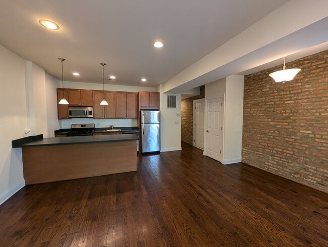Photo - 2834 N Albany Ave Unit 1