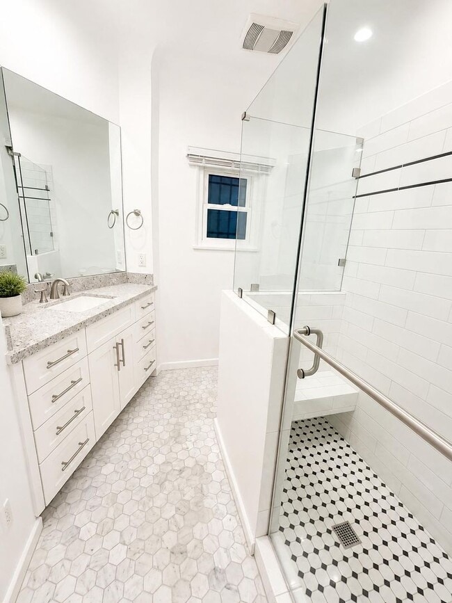 Photo - 240 S Tower Dr Unit 240.5