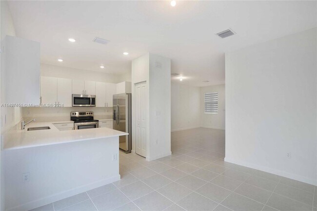 Photo - 16205 SW 288th Ter