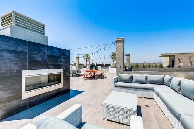 Photo - MODERNO Luxury Living East