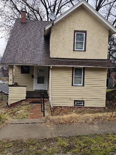 Photo - 732 N 6th St House