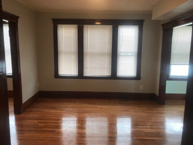 Photo - 18 Hanover Cir Unit 3