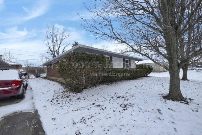 1638 Parkinson Dr