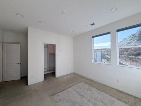 3024 Marquee Wy