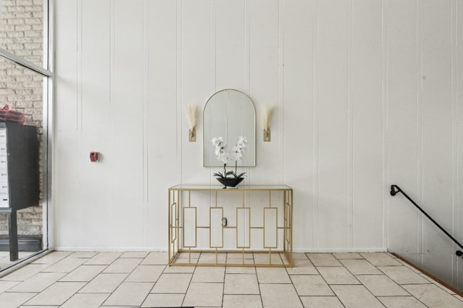 Photo - 1822 Benton Ave Unit A101