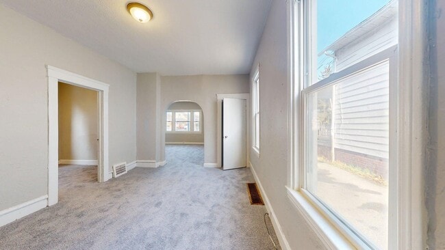 Building Photo - 3523 Walton Ave Unit Front Down