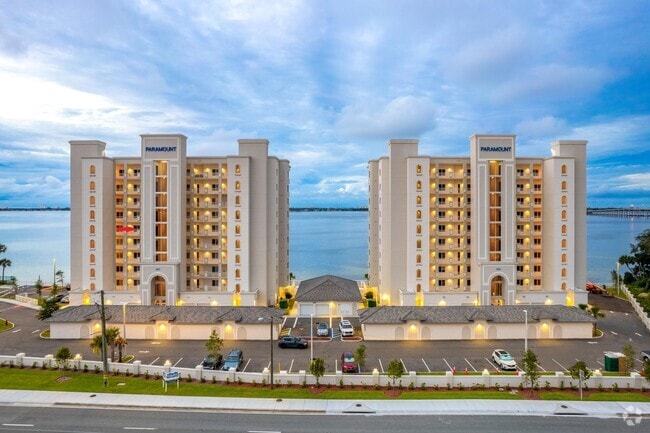 Building Photo - 1465 S Harbor City Blvd Unit 204 Rental