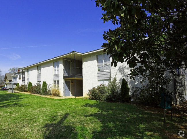 Silver Oak - Silver Oak Apartments