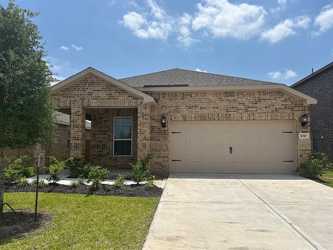 Photo - 1010 Whispering Winds Dr House