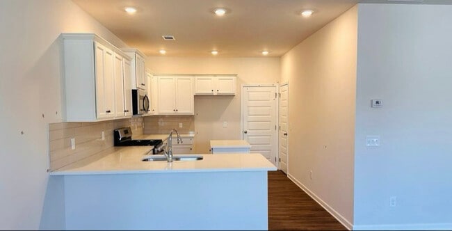 Photo - 60 Windover Wy