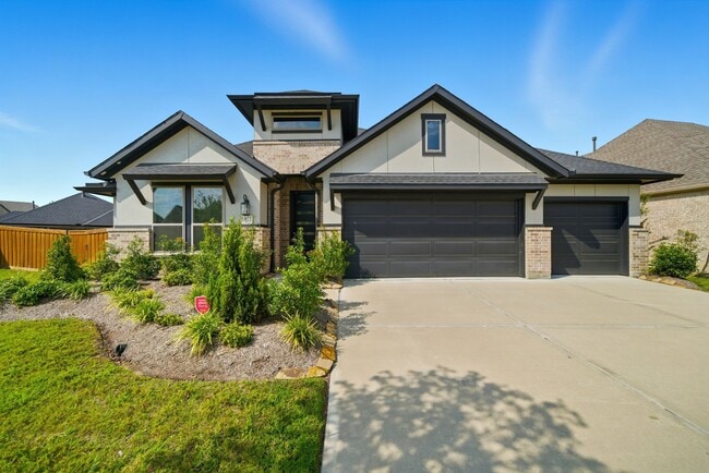 Building Photo - 13823 Paseo De La Paz Pl