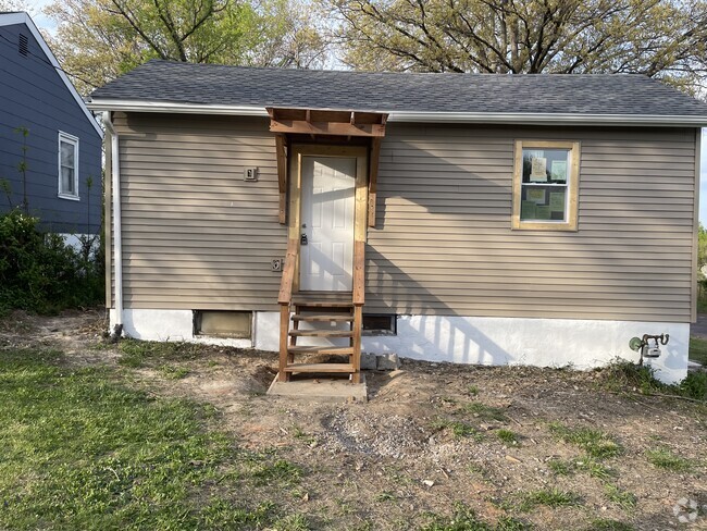 Building Photo - 7201 Albright Ave Rental