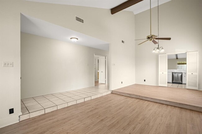 Photo - 7302 Sevilla Dr