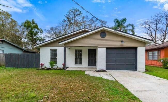 Photo - 4730 Barnes Rd S