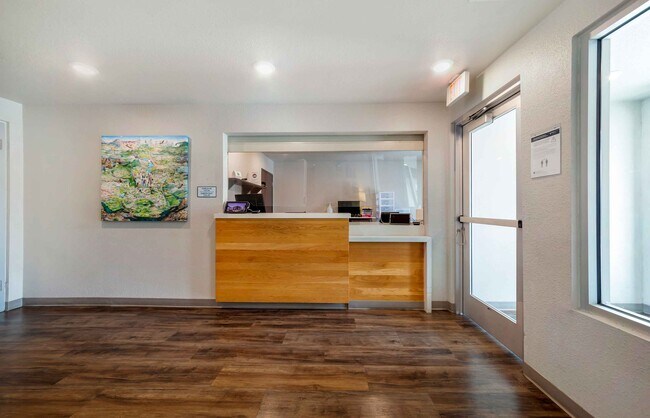 Furnished Studio-Deerfield Beach