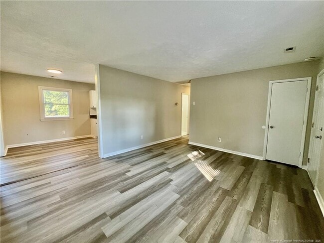 Photo - 5985 McDonald Rd