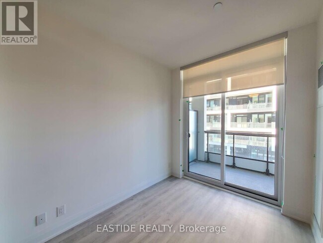 Photo - 65 Broadway Ave Unité 3502