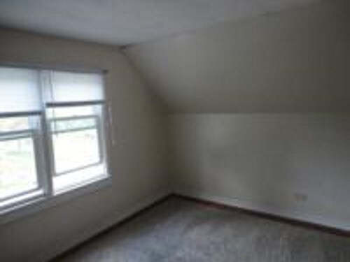 Secon pic of one upstairs bedroom - 1623 Rainbow Dr Casa