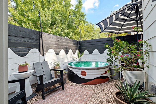 Photo - 2000 Riverview St Unit ID1262295P