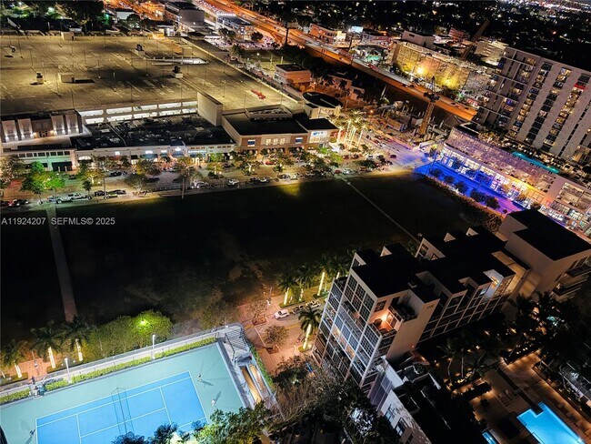 Photo - 121 NE 34th St Unit 3014