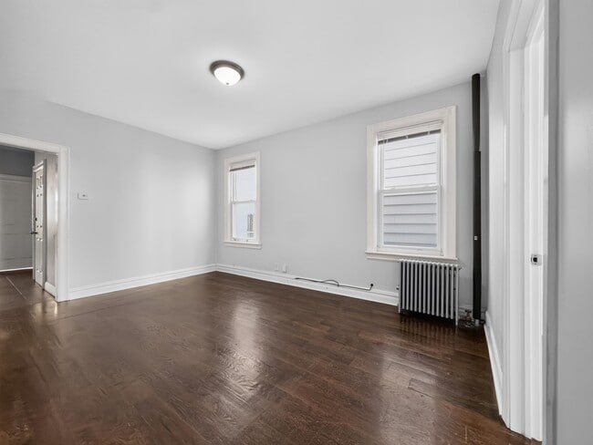 Photo - 86 W 45th St Unit 1