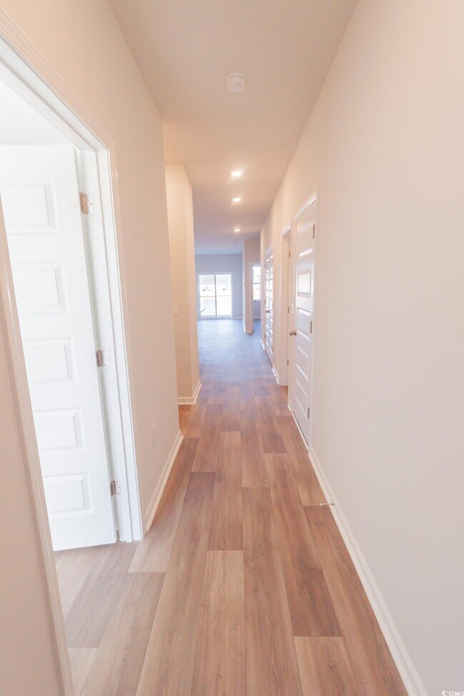 Photo - 1375 Speedway St