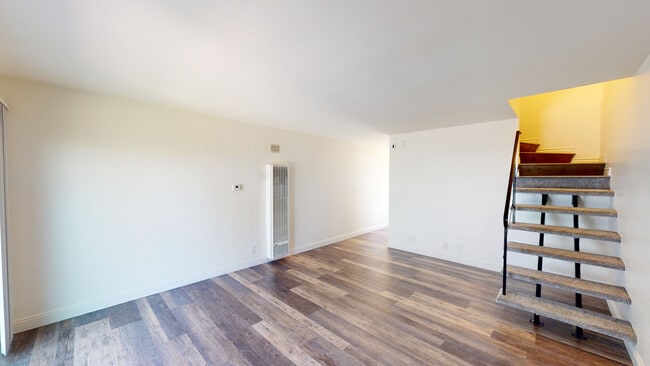 Photo - Orange Grove Apartments