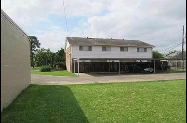 Photo - 6712 Biggs Ct Unit 6712