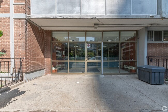 Photo - 230 Oak St Unit 1007