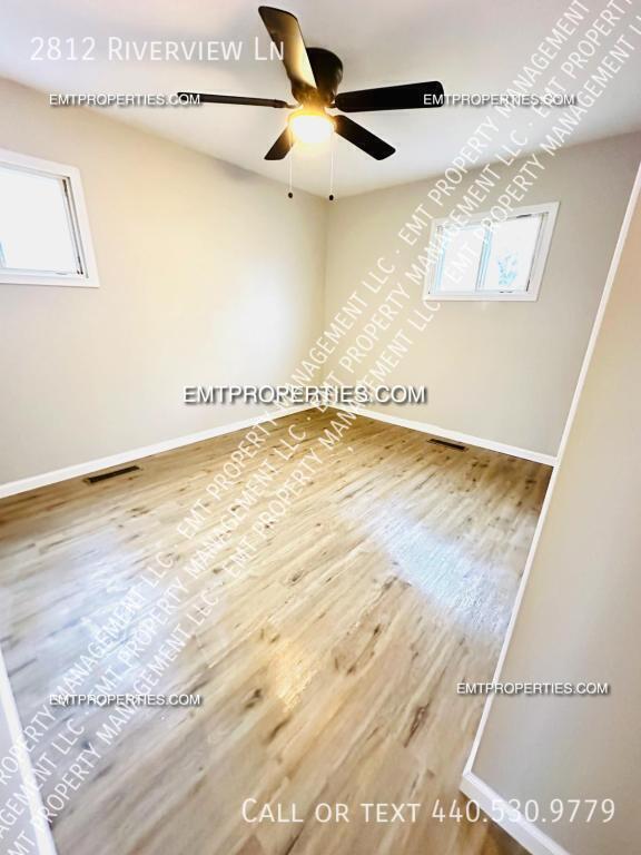 Photo - 2812 Riverview Ln