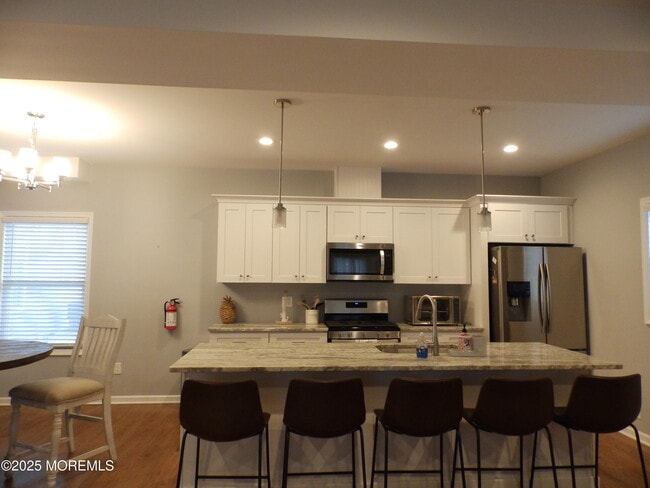 Photo - 159 W Bay Way
