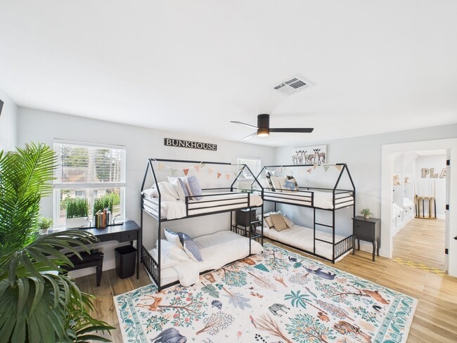 Photo - 5430 Havenwoods Dr