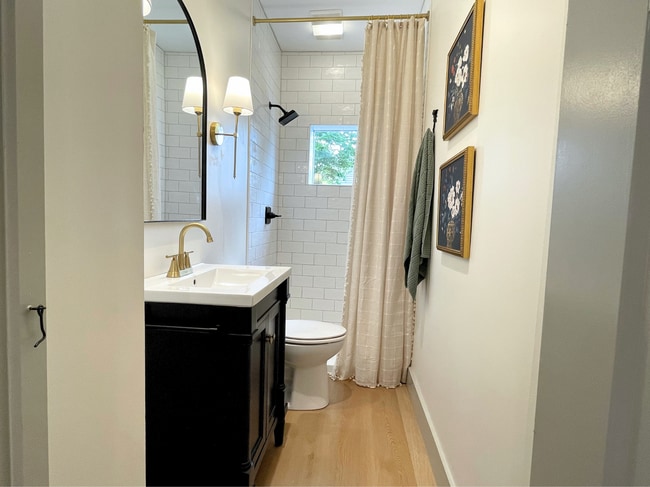 Photo - 229 Magnolia Pl