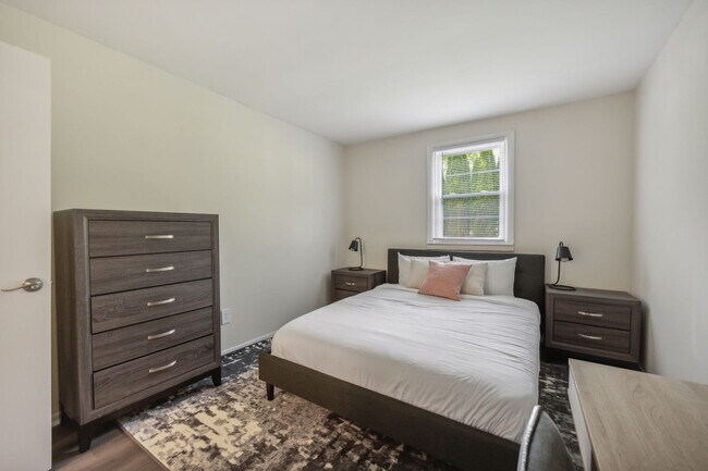 Photo - 914 Wharton Dr Unit SI FL1-ID1613028P