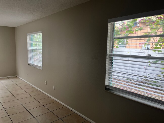 Photo - 118-120 42nd Ave E Unit 120