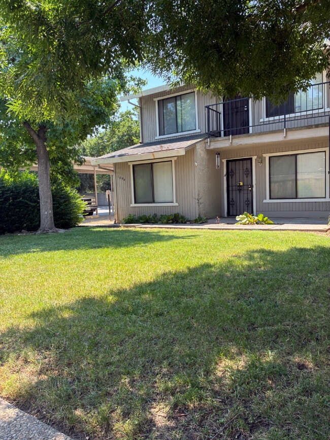 Photo - Where Comfort meets Convenience Unidad Apt. A