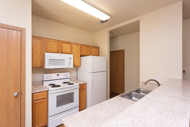 2BR, 2BA - 1108SF "Sapphire" Bedroom With Built-In Desk