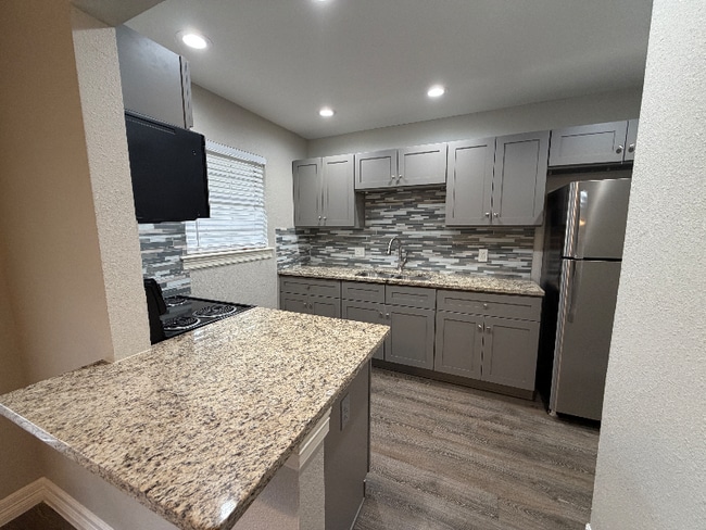 Photo - 1232 E Live Oak Rd Unit 1