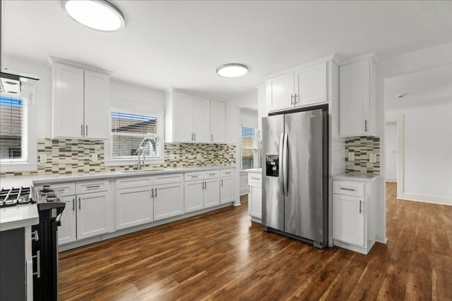 Photo - Charming 3-Bedroom Craftsman with Modern U...