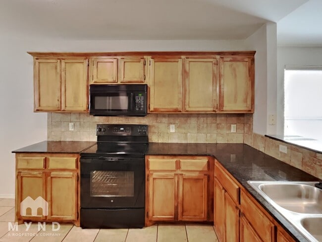 Photo - 14617 Moon Daisy Dr