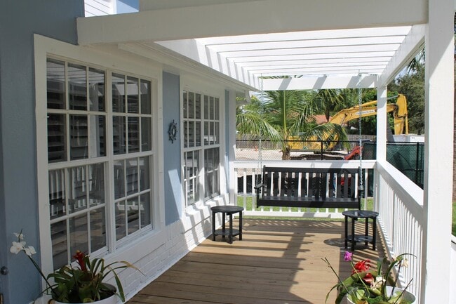 Photo - 475 Seabrook Rd